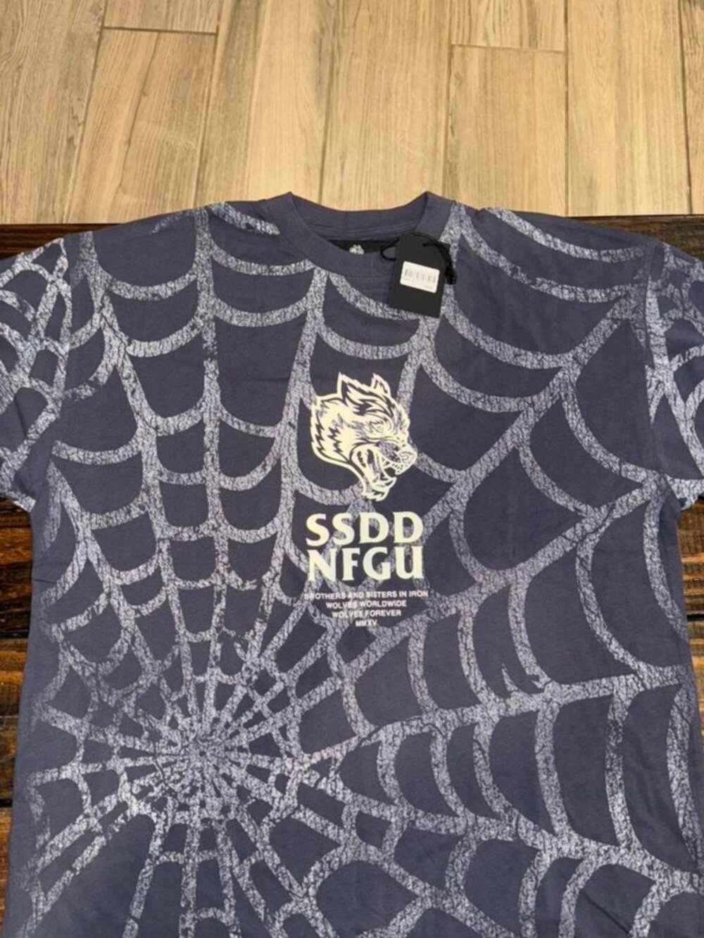 Darc Sport Symbiote Web Premium graphic tee
